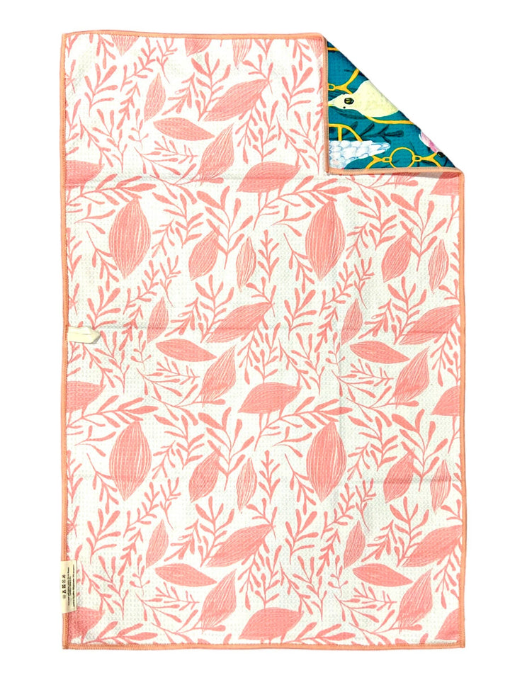 Bouffant: Reversible Hand Towel