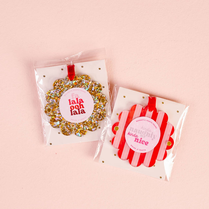 Scalloped Round Picture Frame Ornament-Silver Glitter