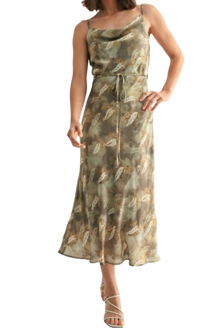 The Cotatie Midi Dress
