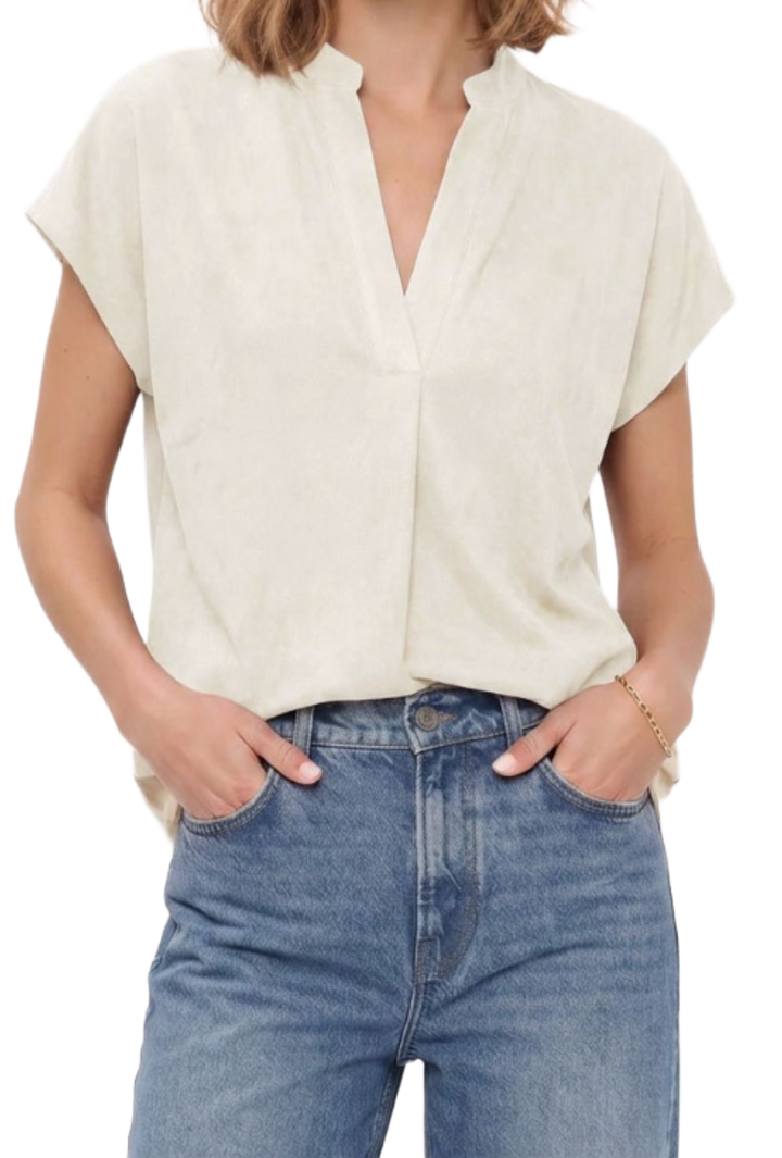 The Ashlyn Top- Matte Off White