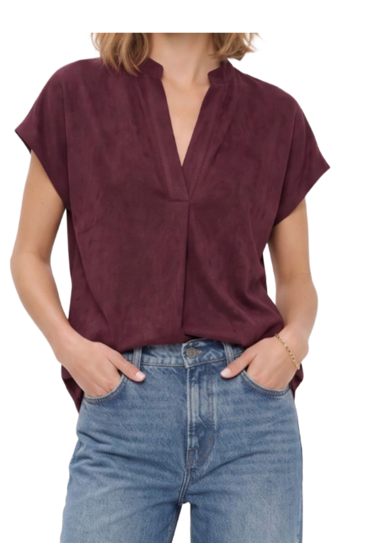 The Ashlyn Top- Matte Wine