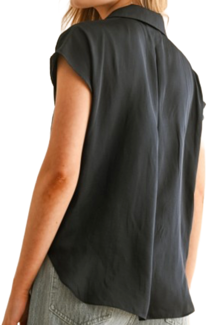 The Avril Blouse- Black