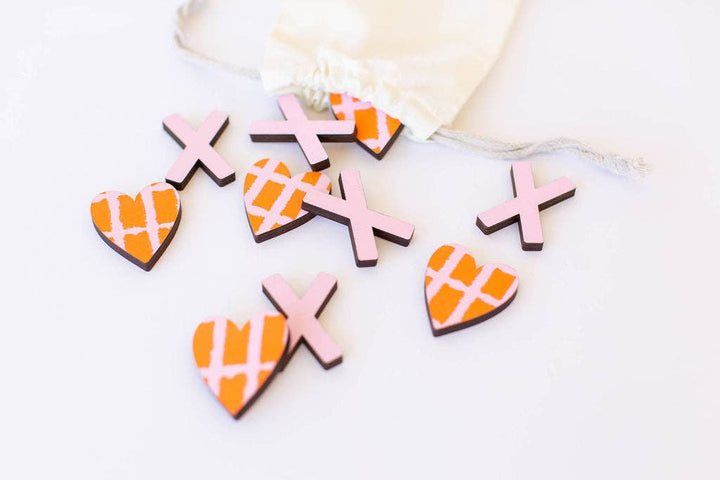 Checkered Heart vs Pink X Tic Tac Toe