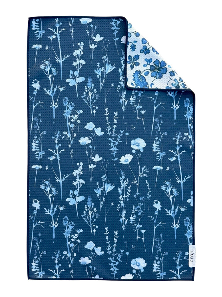 Blue Willow: Reversible Hand Towel