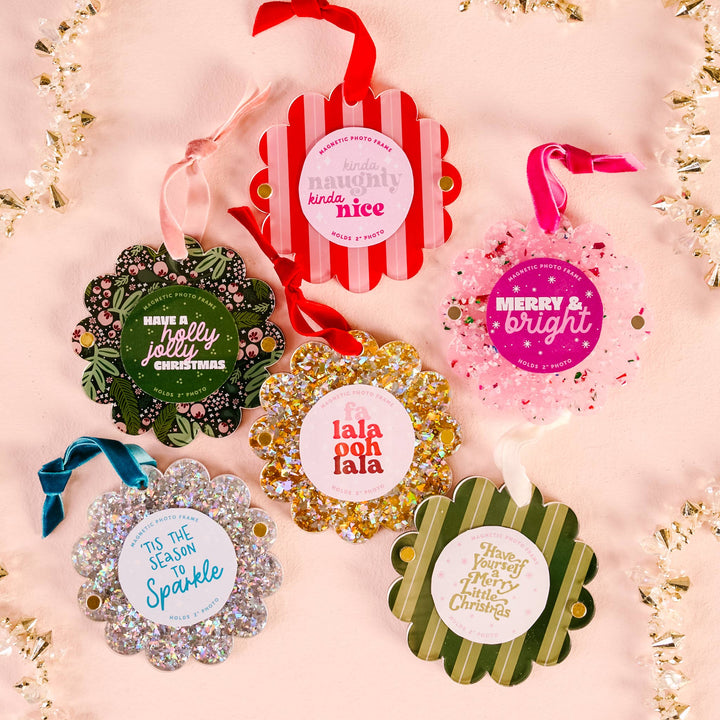 Scalloped Round Picture Frame Ornament-Jolly Sprig