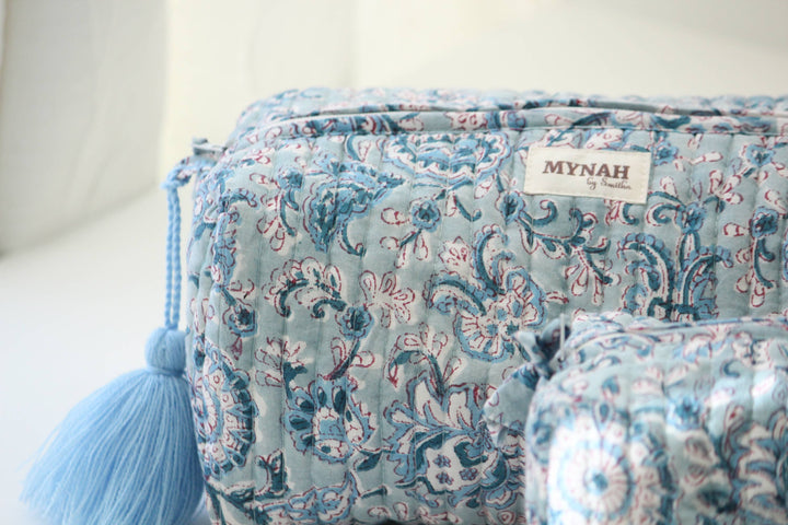 Dusty blue vines Makeup Bag